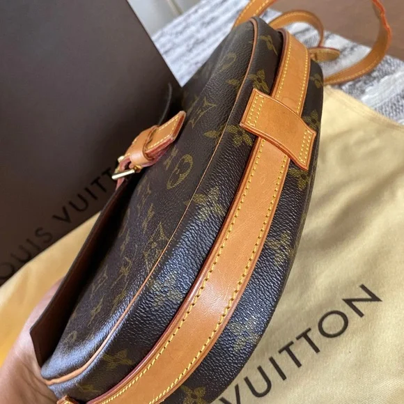 Louis Vuitton GM Jeune Fille Handbag - Picture 3 of 14